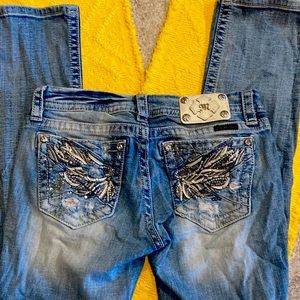 Great pair of Miss Me Signature Straight jeans 28x31